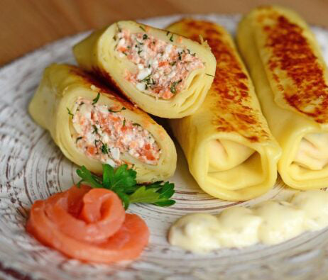 Блинчики с семгой и сыром